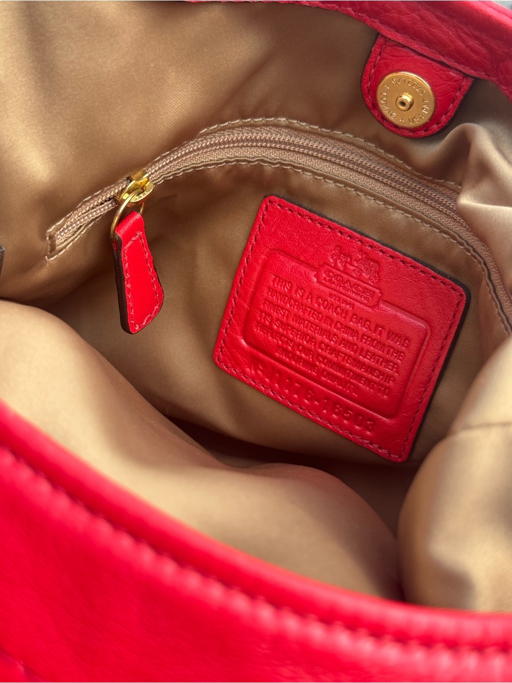 EUC Coach Madison Abigail Shoulder Bag Red Pebbled Leather Vintage Y2K - Picture 12 of 15
